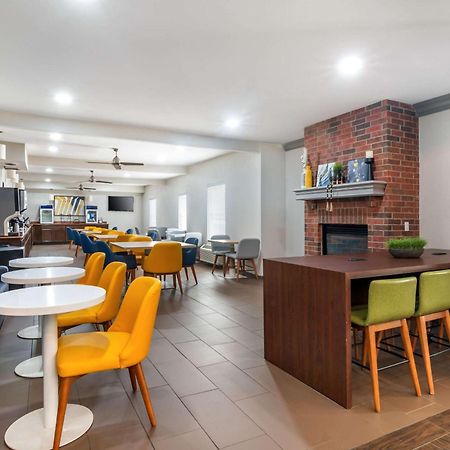 Comfort Inn & Suites St Louis - Chesterfield Extérieur photo