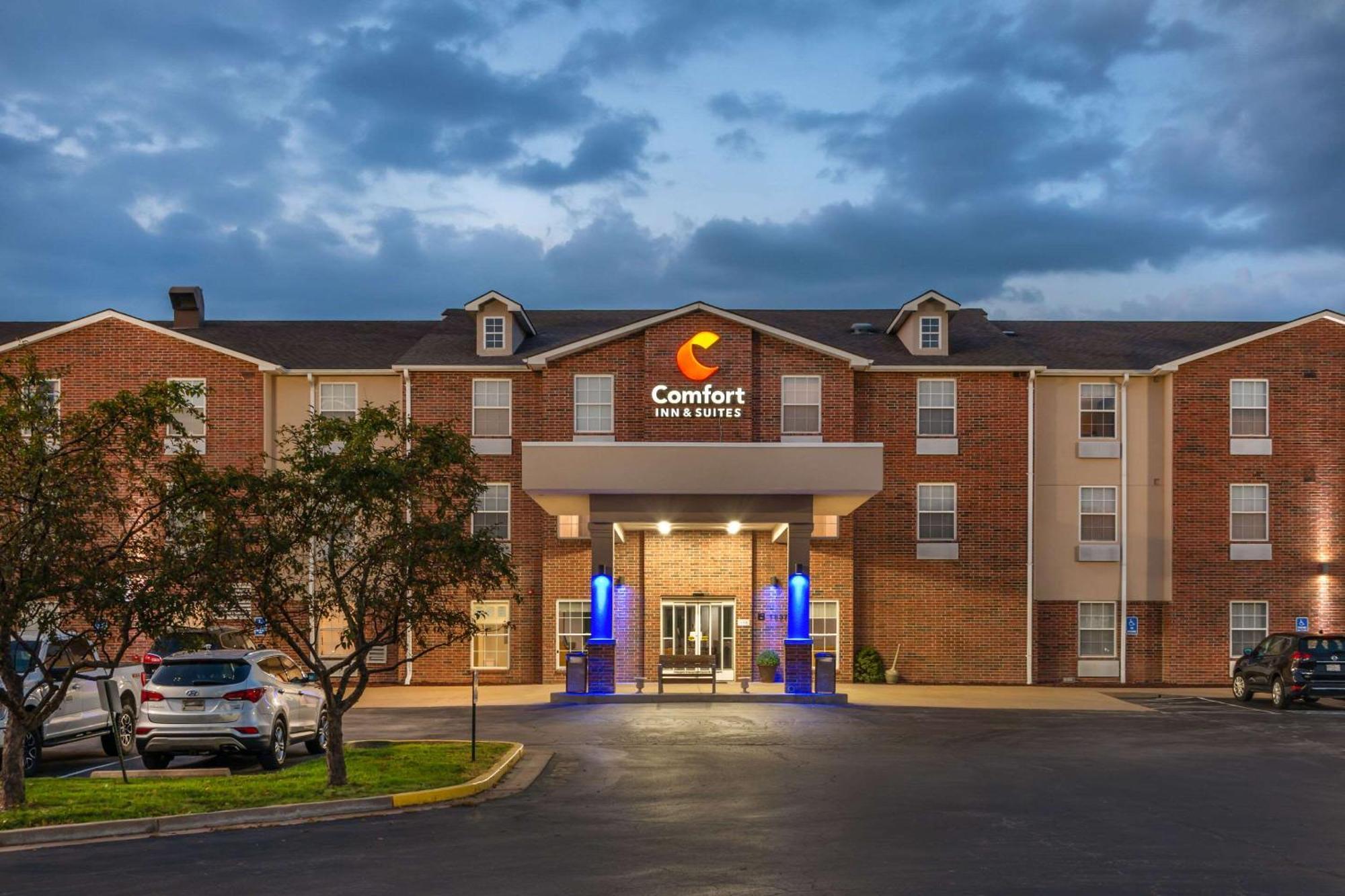 Comfort Inn & Suites St Louis - Chesterfield Extérieur photo